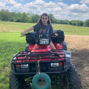 Meet your Posher, Lydia